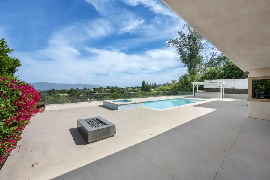 Dependable Pool Decking Coachella, CA